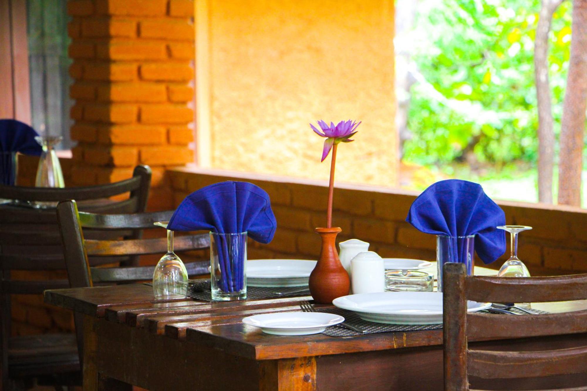 Lotus Eco Villa Sigiriya Exterior photo